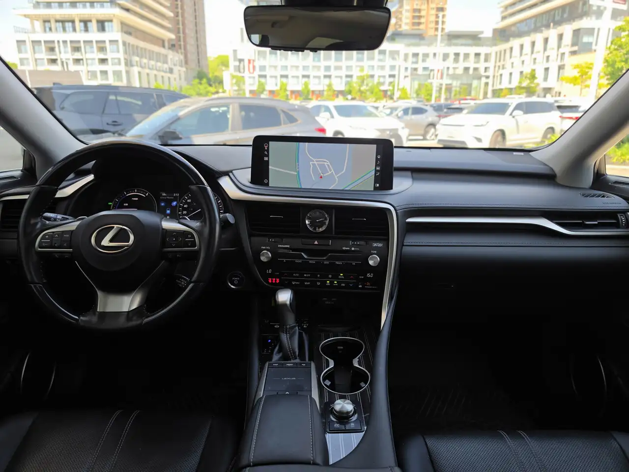 Lexus RX photo Lexus RX