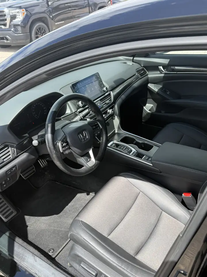 Honda Accord снимка Honda Accord