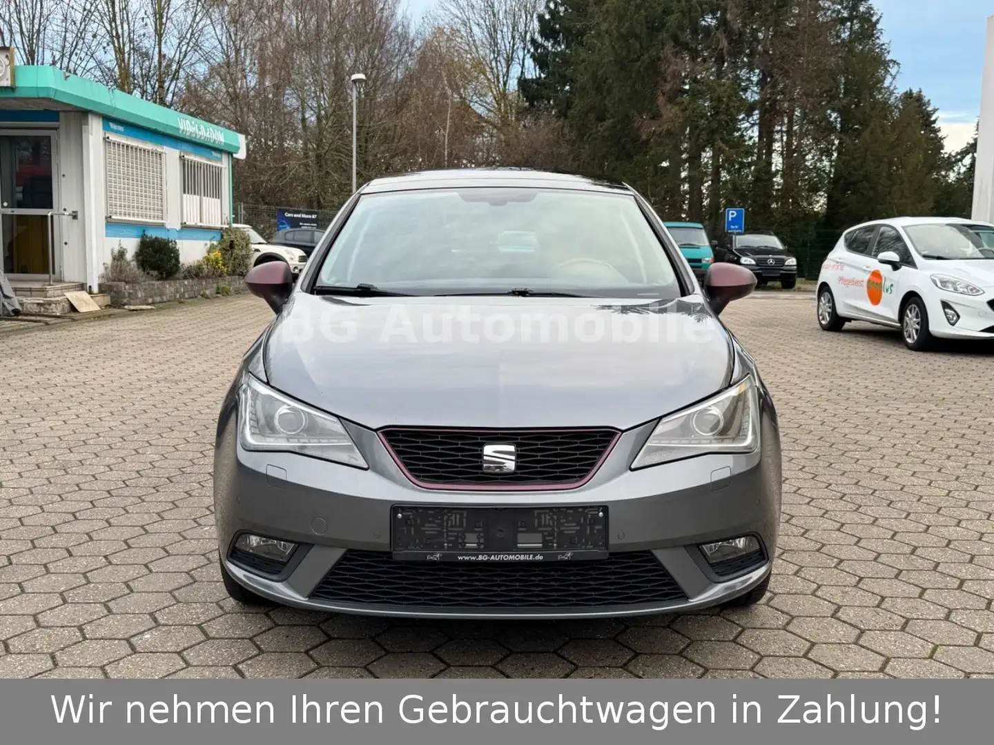 SEAT Ibiza Style 1.4 TDI *PANORAMA*LED*NAVI*R-KAMERA* Gris - 2