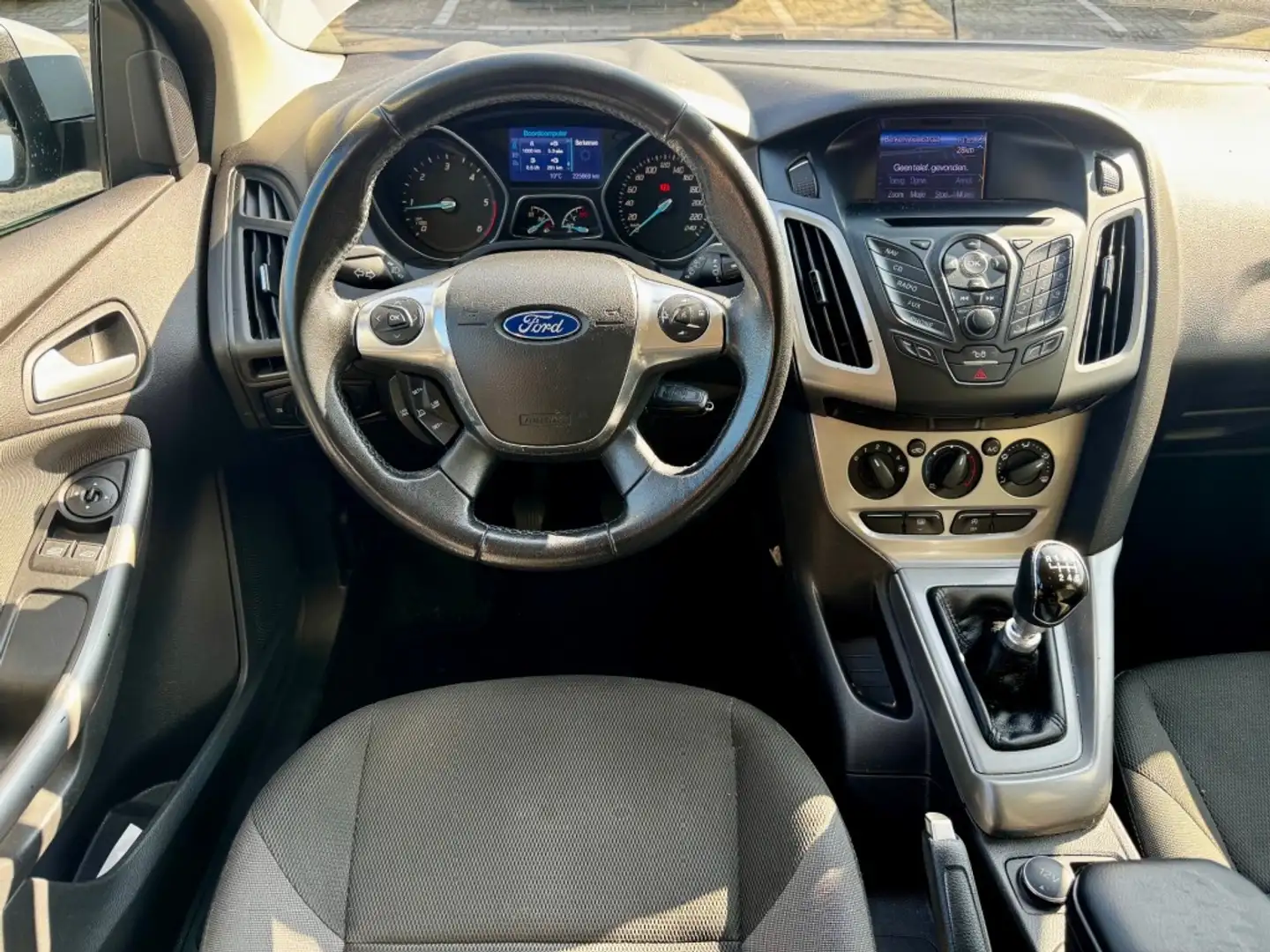 Ford Focus 1.6 TDCI ECOnetic Lease Trend NAVI LMV NAP APK 12- Alb - 2