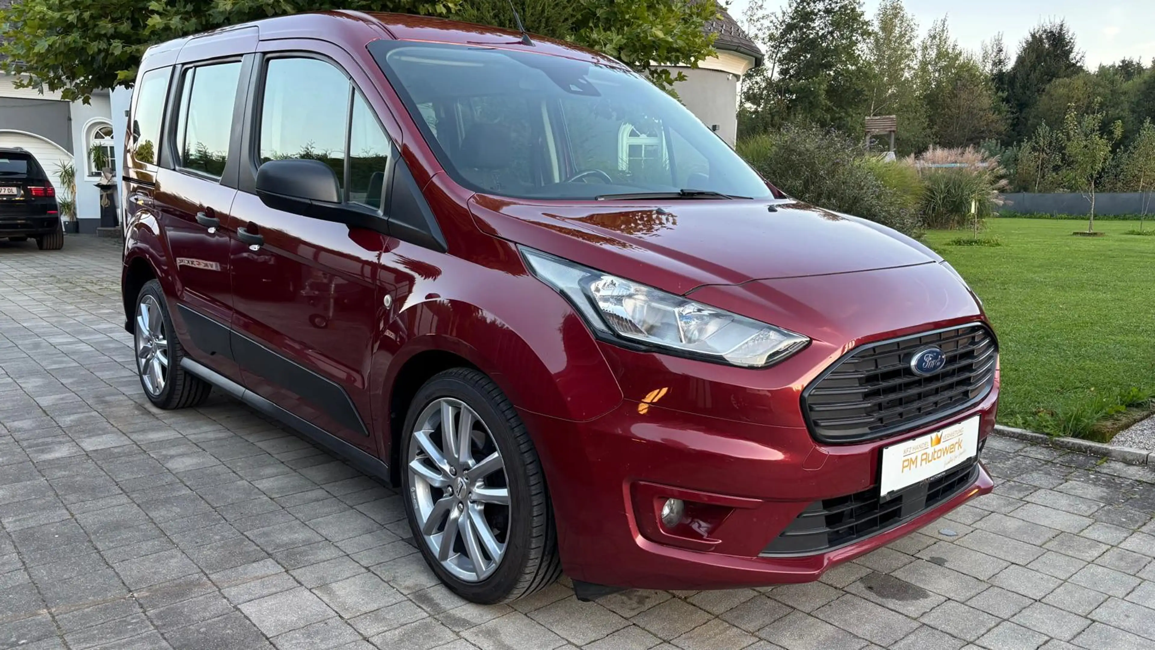 Ford Tourneo Connect Tourneo Connect 1,5 TDCi L1 *Erstbesitz*ZR neu*AHK* — photo 5