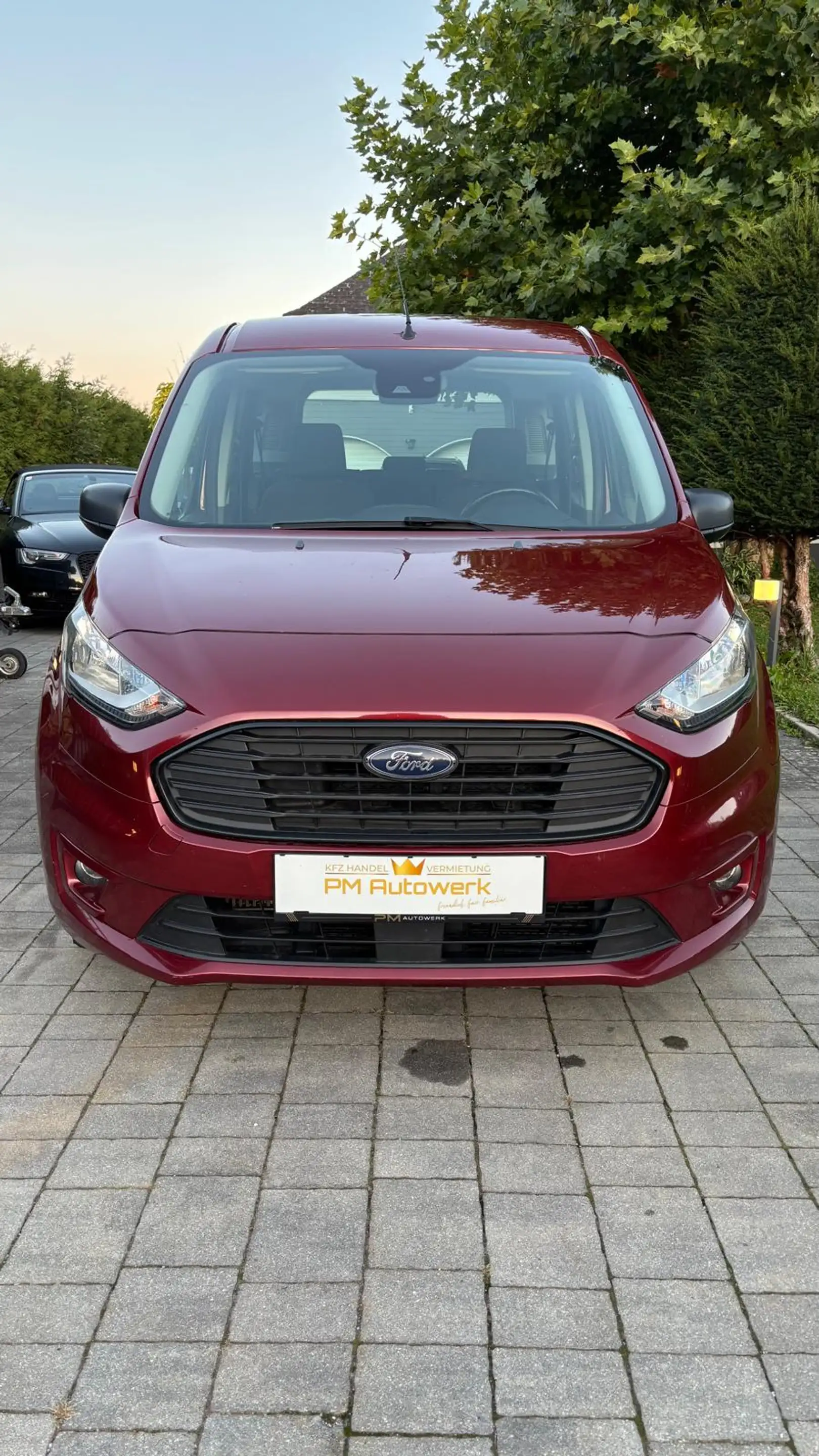 Ford Tourneo Connect Tourneo Connect 1,5 TDCi L1 *Erstbesitz*ZR neu*AHK* — photo 2