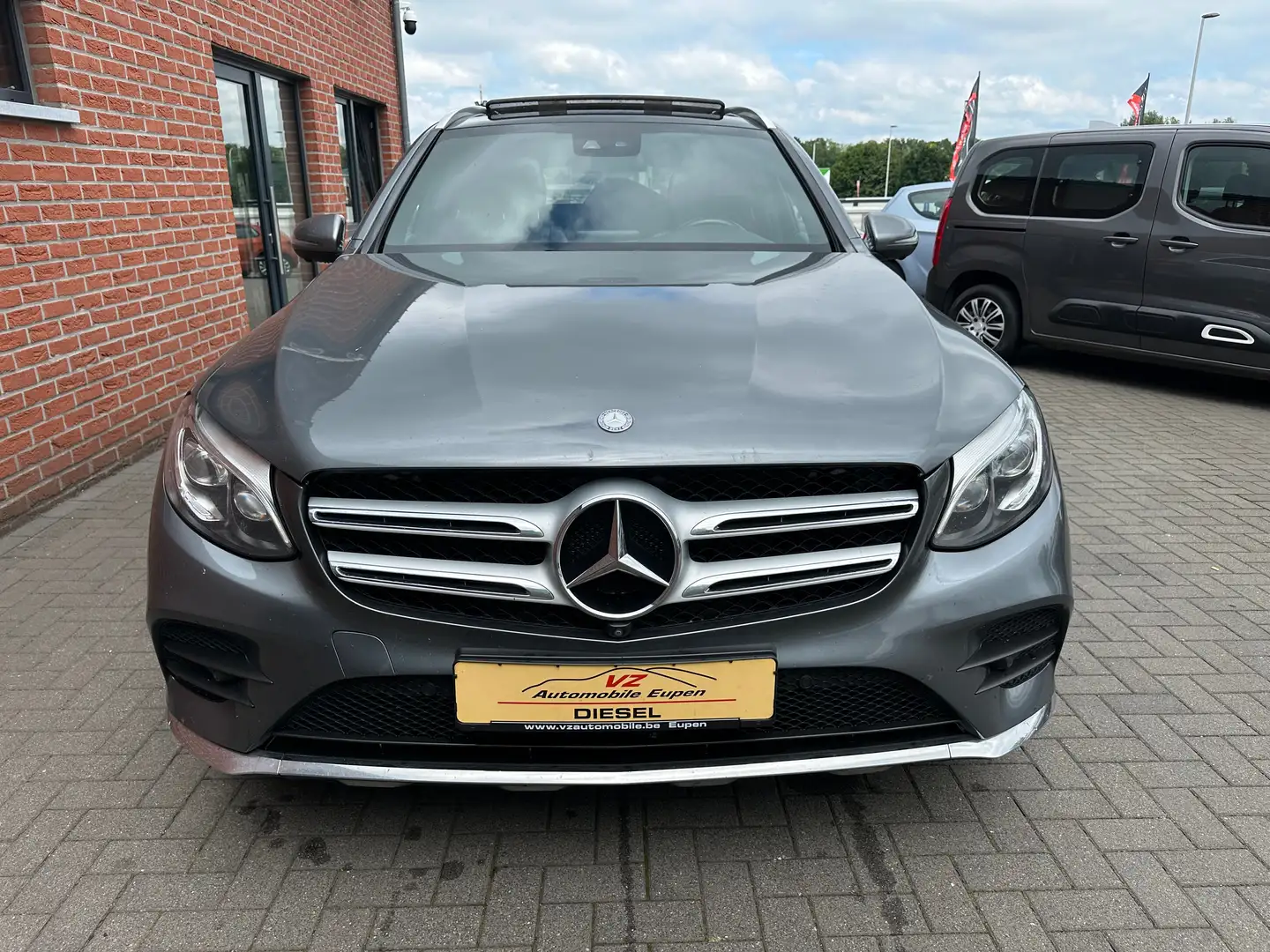 Mercedes-Benz GLC 220 GLC 220 d 4Matic Gris - 2