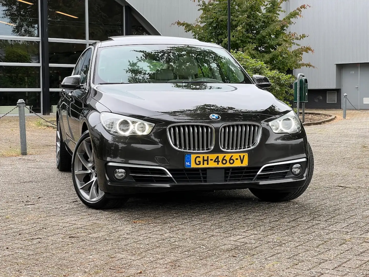 BMW 535 Gran Turismo 535i 306pk High Executive GT Marrón - 2