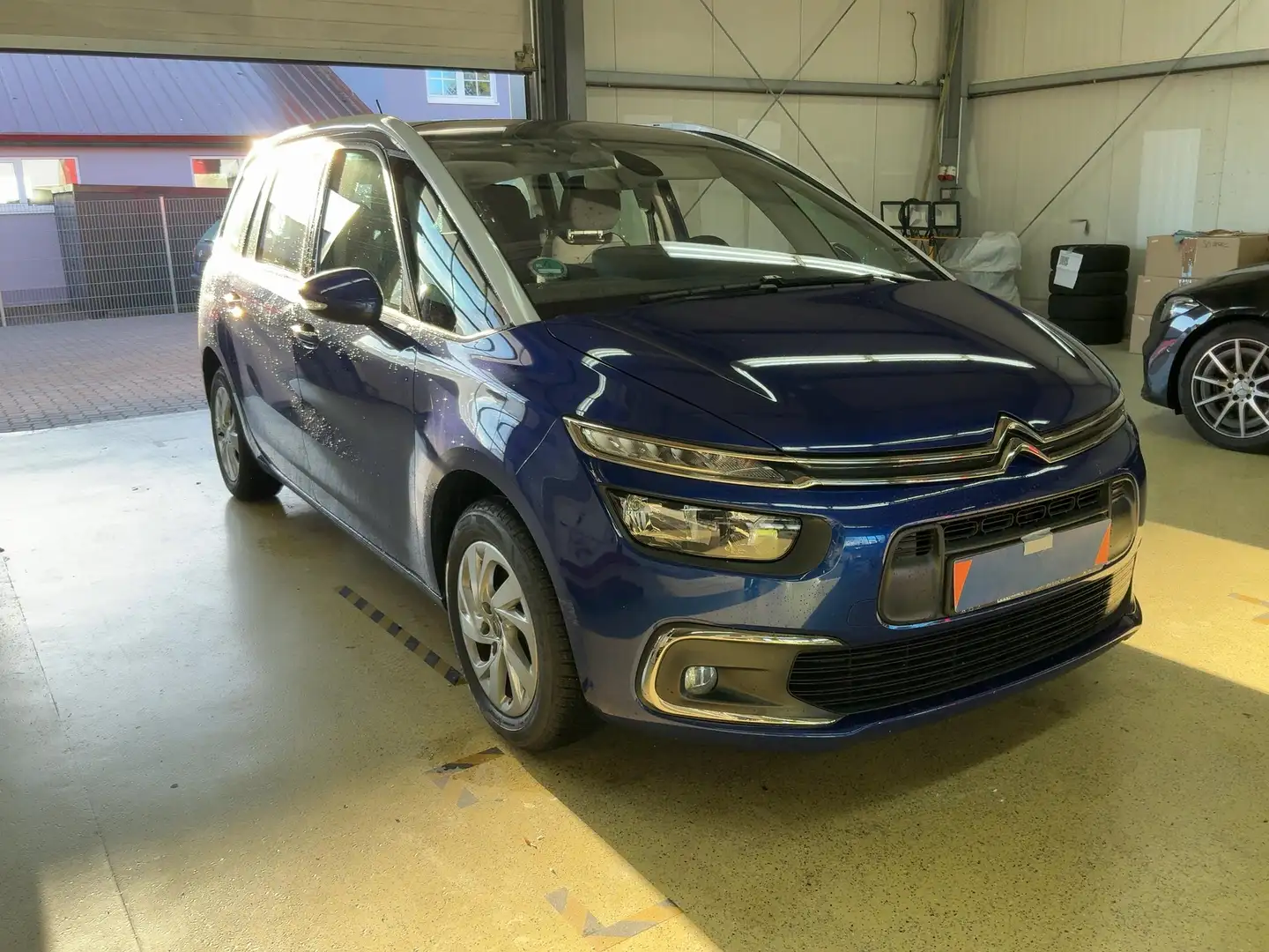Citroen Grand C4 SpaceTourer Feel NAVI SITZHEIZUNG 8-FACH LED BLUETOOTH 7SITZER Azul - 2