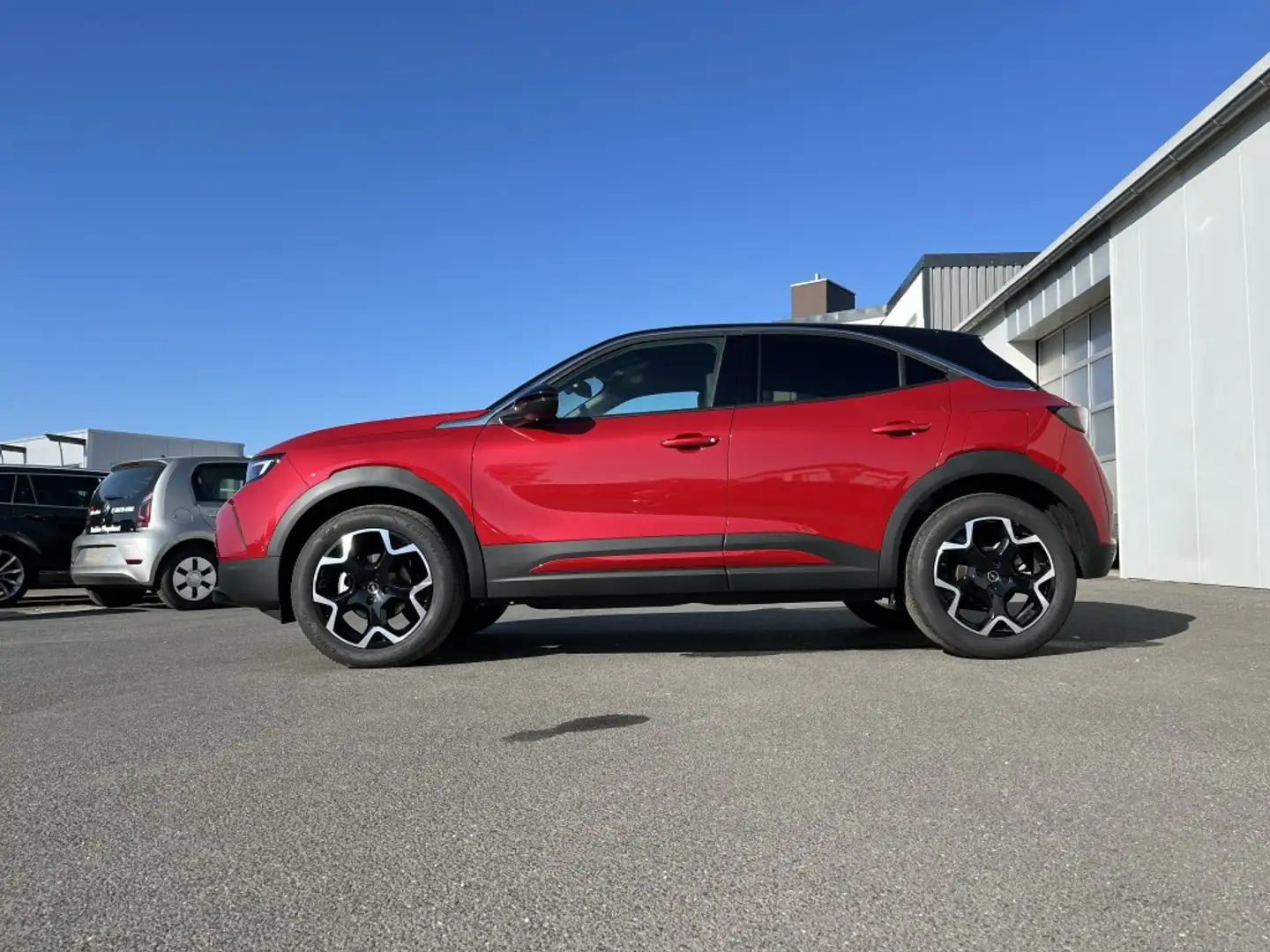 Opel Mokka 1.2 Ultimate 144€ m. 20% Anzahlung Navi DAB Digi Rot - 2