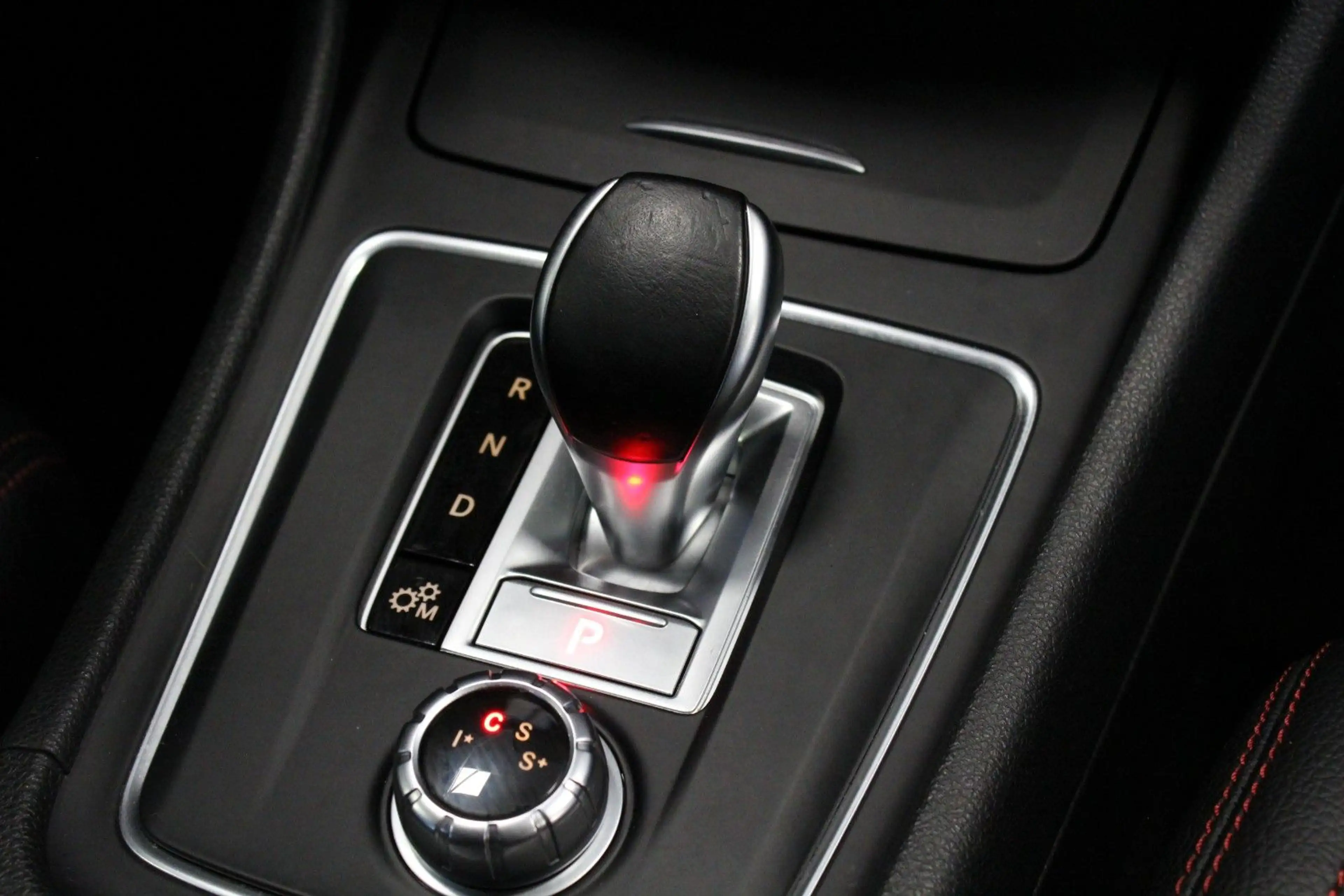 Mercedes-Benz CLA 45 AMG *4Matic*Navi*Xenon*Kamera*Dynamic Sel. — photo 23