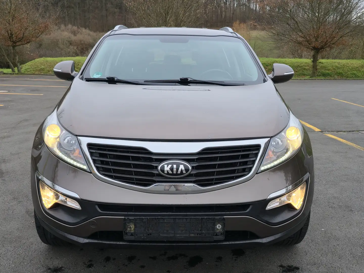 Kia Sportage Attract 2WD Automatik Top Ausstattung SHZ V&H Beige - 2