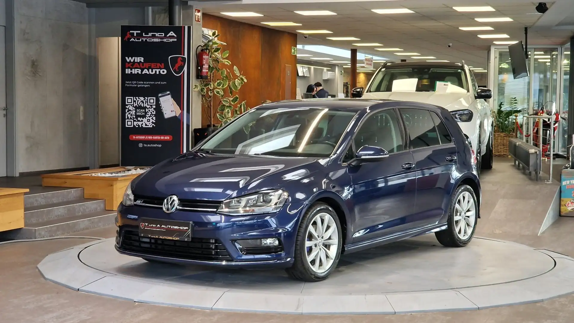 Volkswagen Golf Golf 7 1.2 TSI R-Line  *Sitzheizung*17Zoll*PDC* Blau - 2