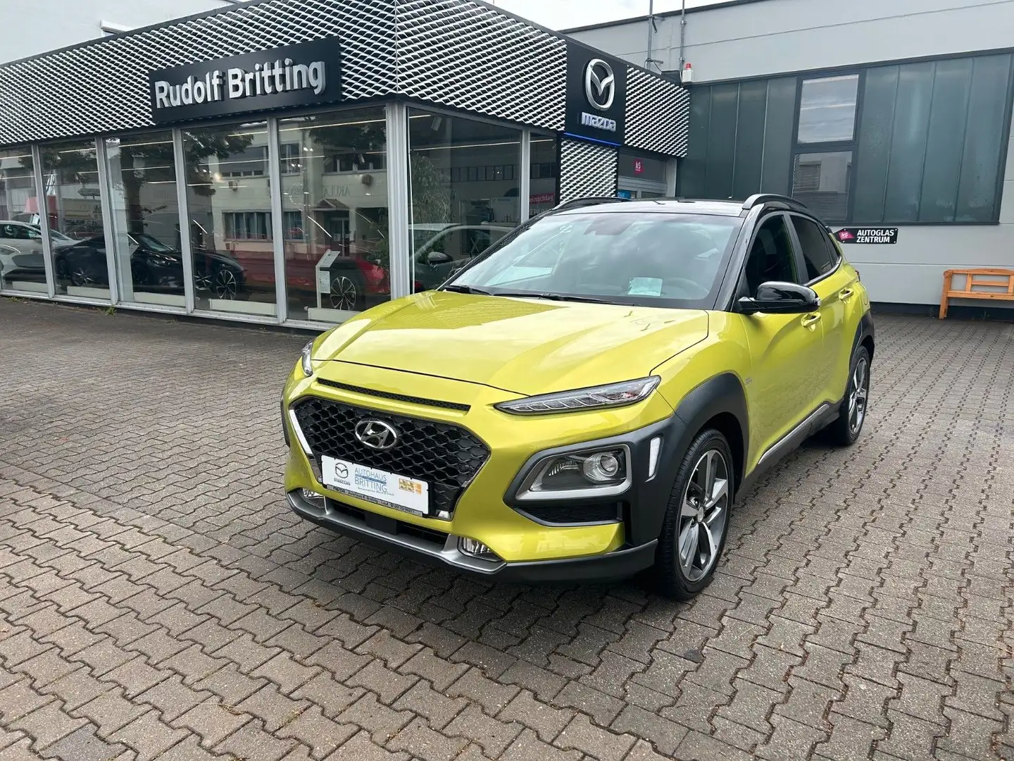 Hyundai KONA 1.6 T-GDI 176PS 6AG Style Navi PDC SHZ Amarillo - 2