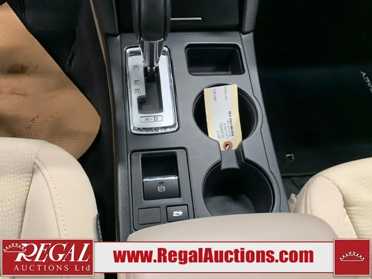 Subaru Legacy снимка Subaru Legacy