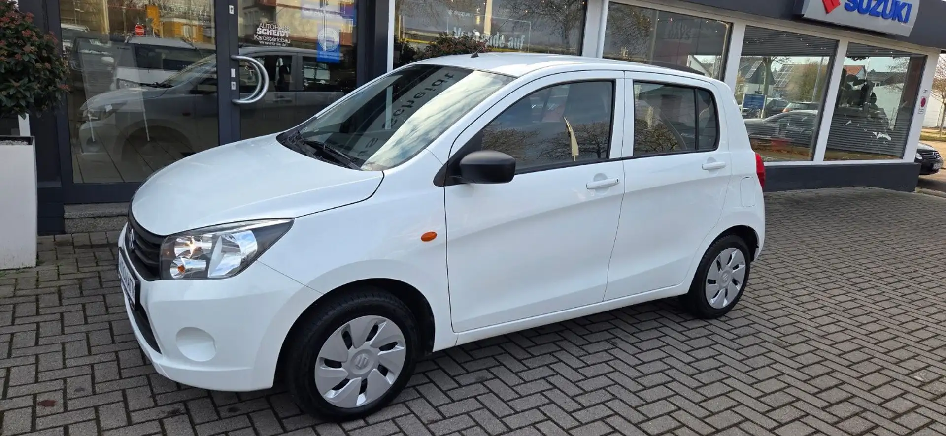 Suzuki Celerio 1.0 Club AGS Blanco - 2
