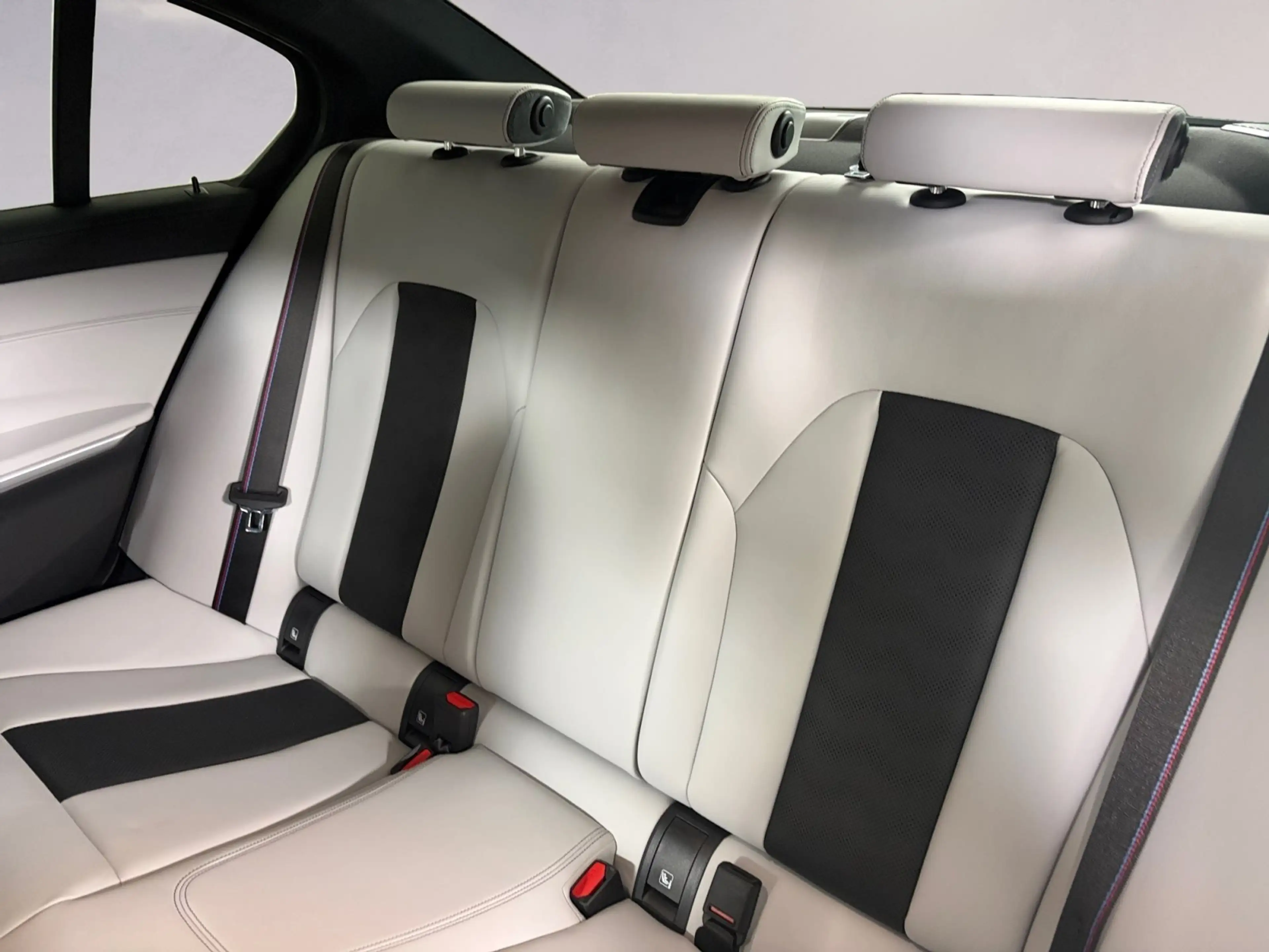 BMW M3 Competition HK HiFi DAB LED RFK Komfortzg. — photo 10