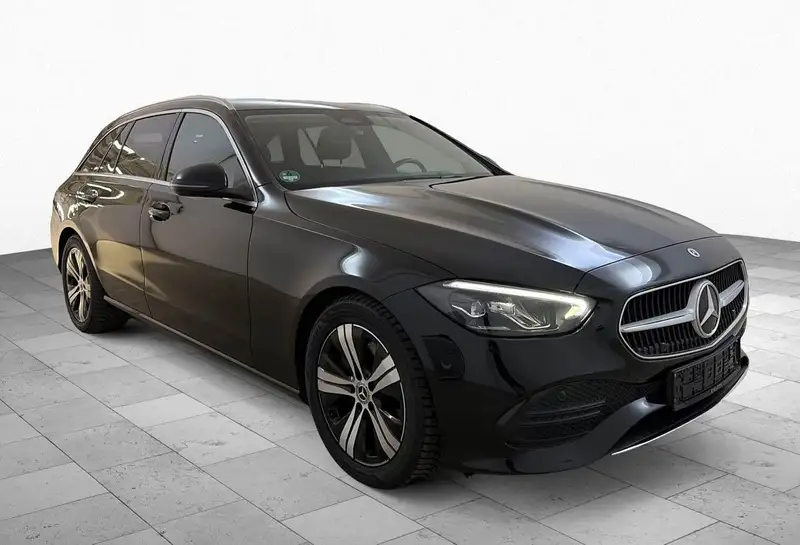 MERCEDES-BENZ Clasa C