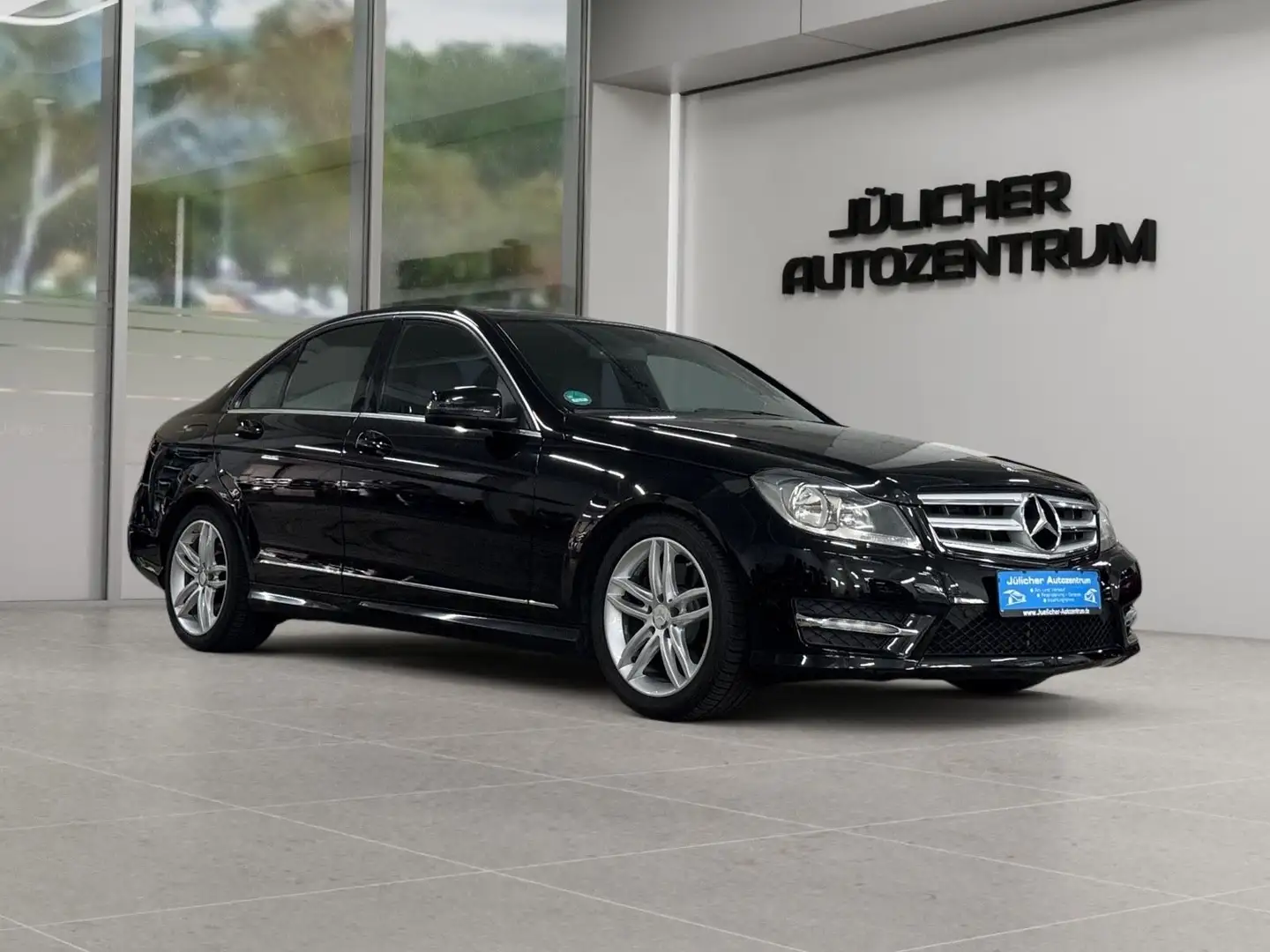 Mercedes-Benz C 300 4Matic Automatik, 2.Hand, Insp. Neu Noir - 1