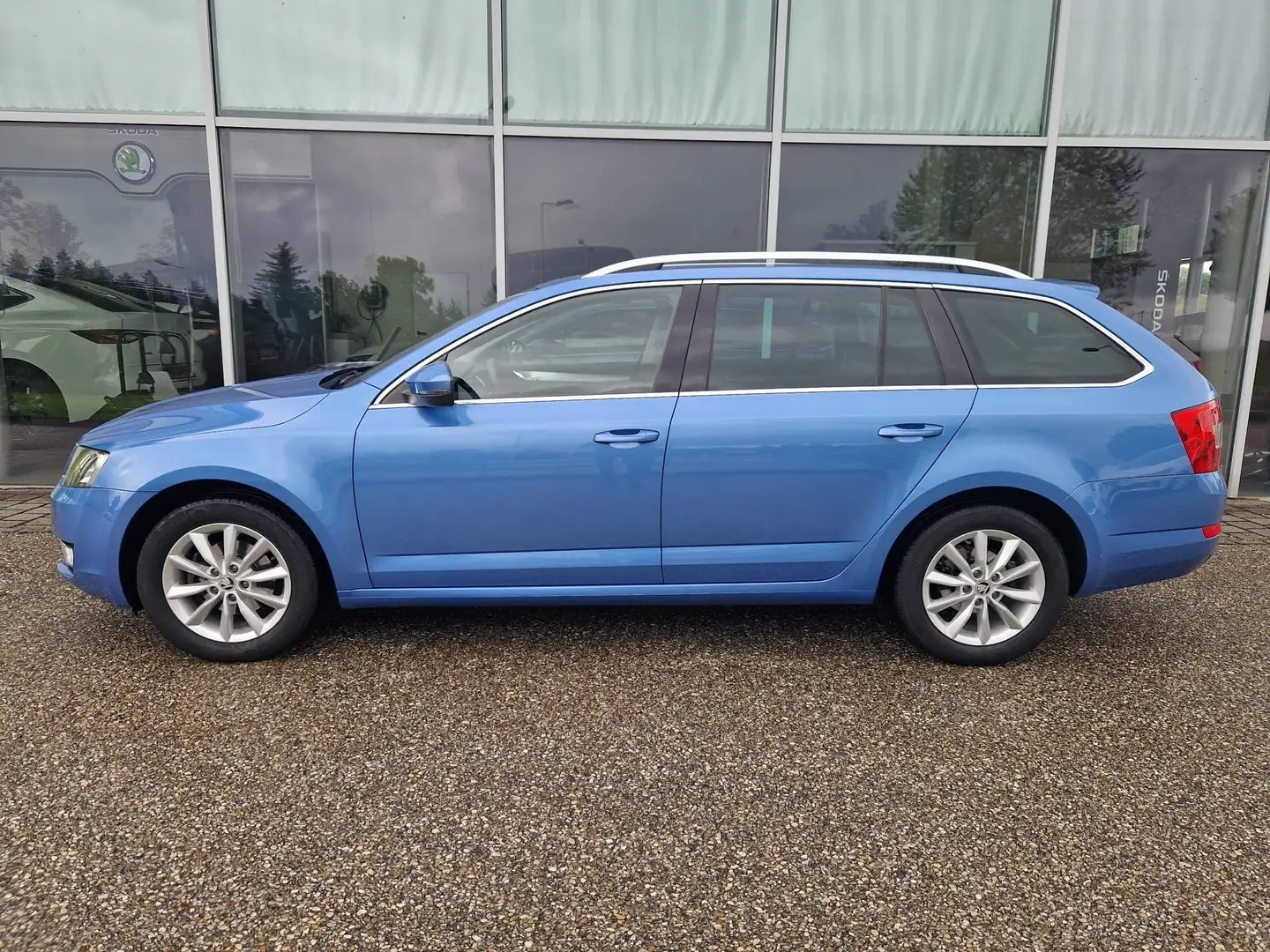 Skoda Octavia Style Blau - 2