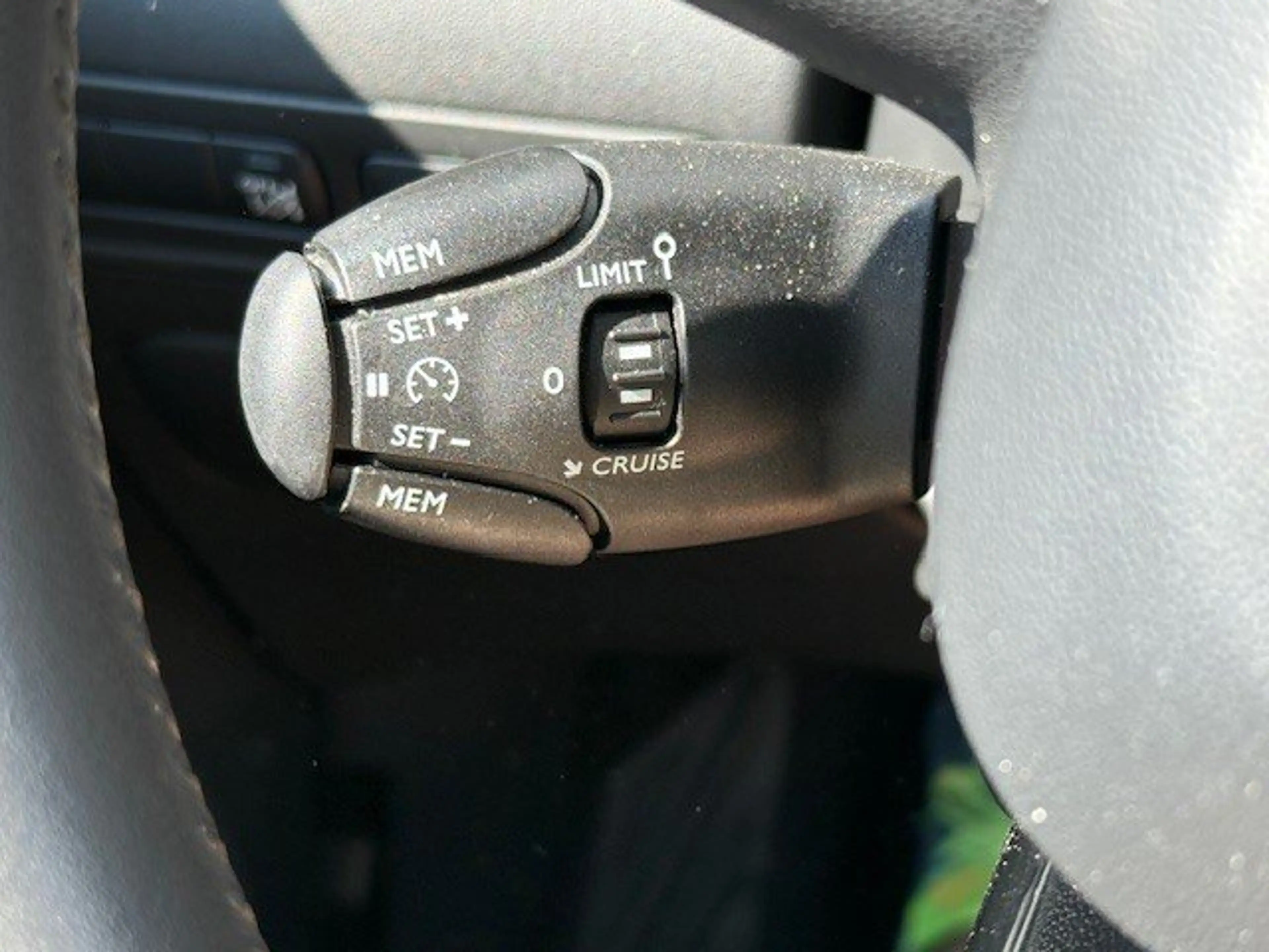 Citroen C3 Aircross *GPS*P SENS* 1.2 BENZ 110 PK SHINE — photo 12