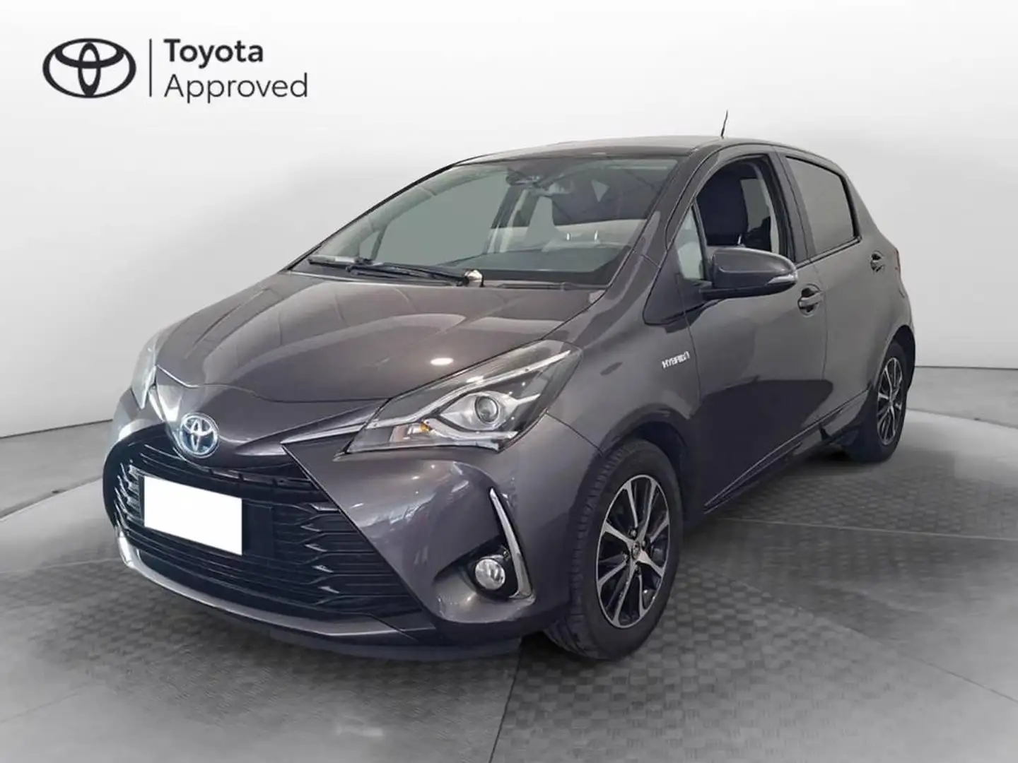 Toyota Yaris 5p 1.5 hybrid Active Grigio - 1