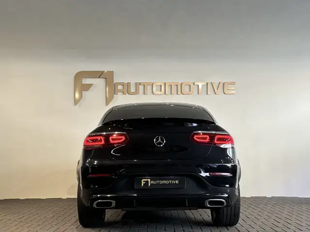 Mercedes-Benz GLC view 4