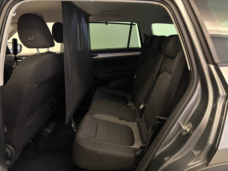 Skoda Kodiaq 2.0 TDI Tour Virtual AHK StHz ACC BLIS — photo 11