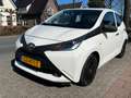 Toyota Aygo 1.0 VVT-i x-now 95.000 km NL-NAP APK T/M 7-2026!! Wit - thumbnail 36