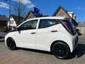 Toyota Aygo 1.0 VVT-i x-now 95.000 km NL-NAP APK T/M 7-2026!! Wit - thumbnail 9