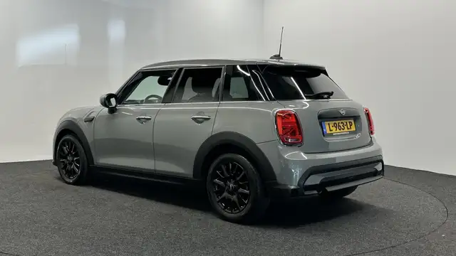 Mini One view 4