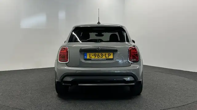 Mini One view 7