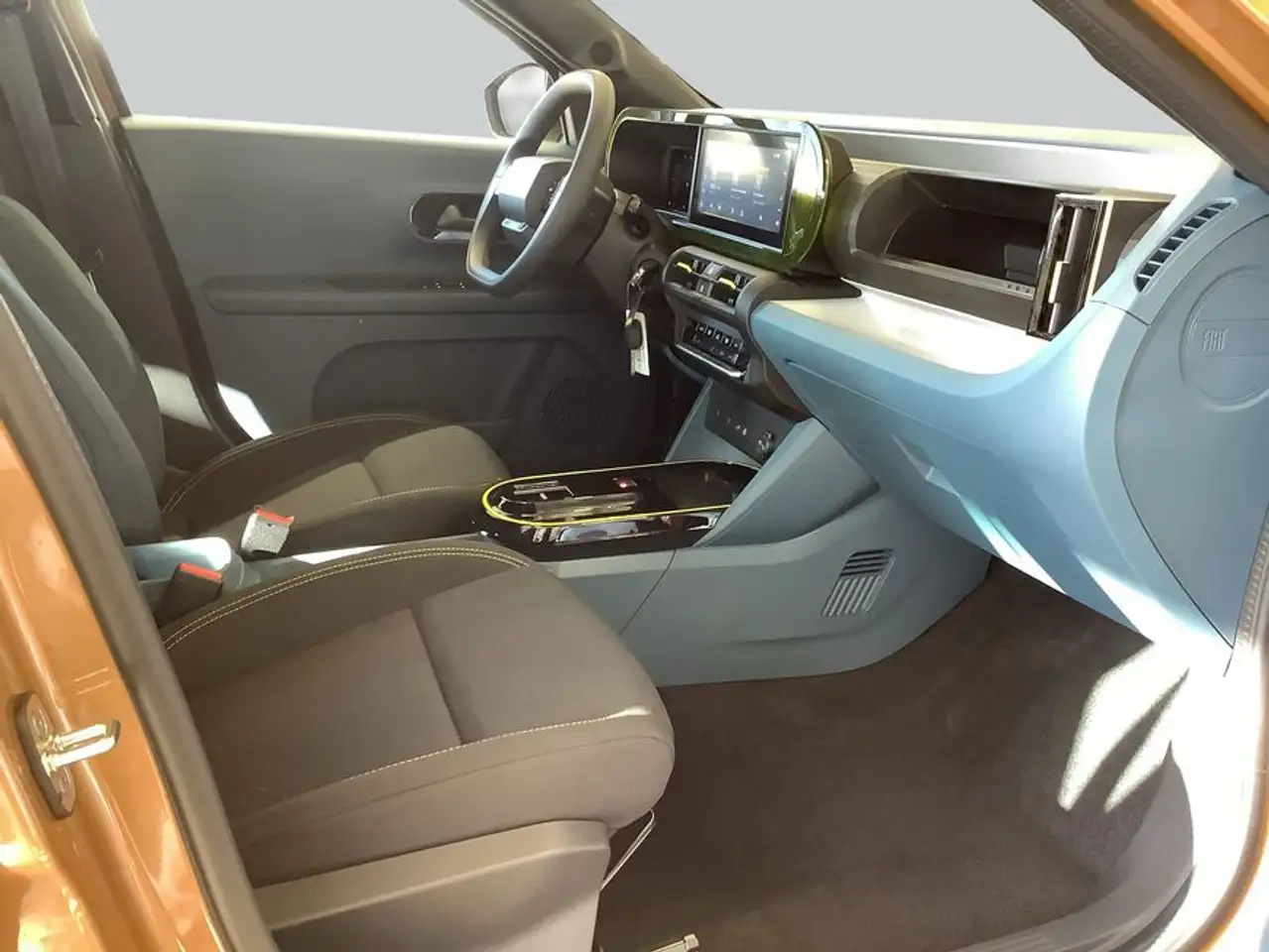 Fiat Grande Panda Hybrid 1.2 eDCT Navi ,Cam,Business 12