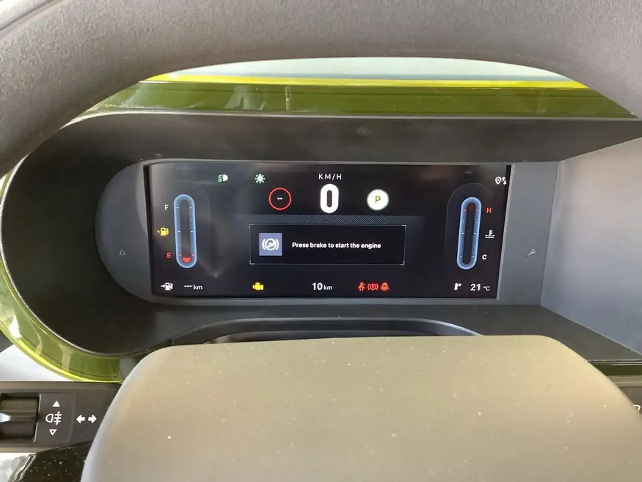 Fiat Grande Panda Hybrid 1.2 eDCT Navi ,Cam,Business 13