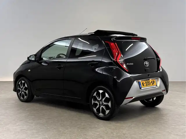 Toyota Aygo view 3
