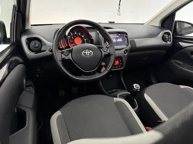 Toyota Aygo view 14