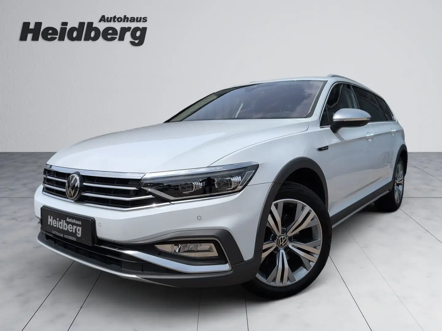 Volkswagen Passat Alltrack Alltrack Leder AHK IQ-Matrix Standhzg 18" HuD Weiß - 1