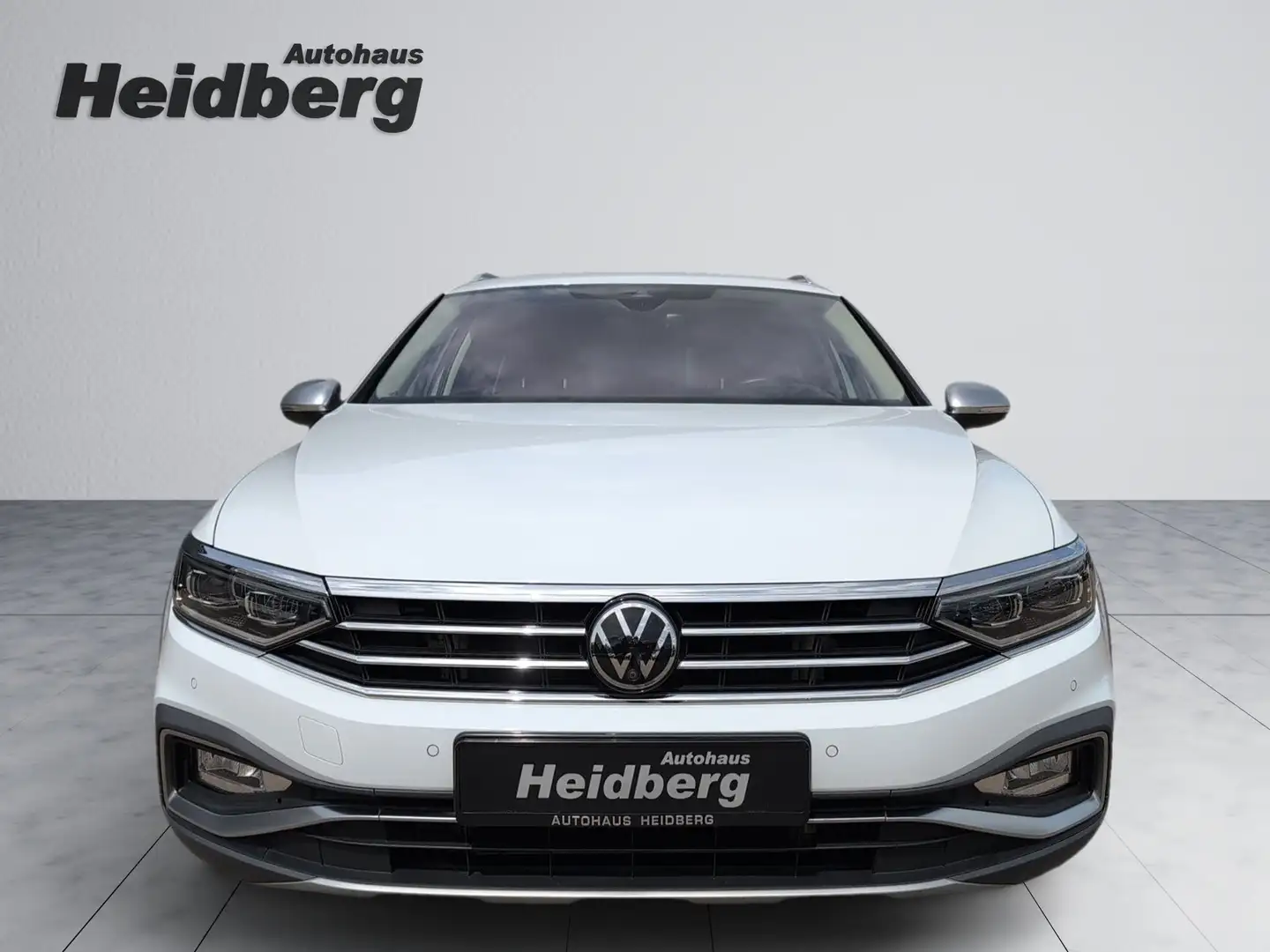 Volkswagen Passat Alltrack Alltrack Leder AHK IQ-Matrix Standhzg 18" HuD Weiß - 2