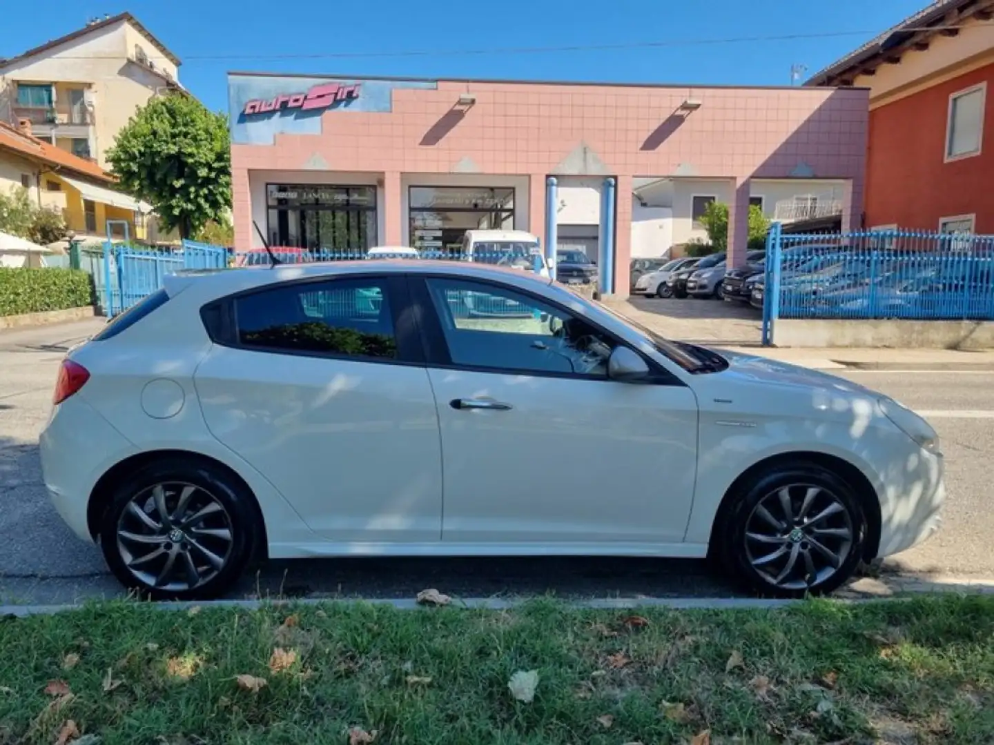 Alfa Romeo Giulietta 1.4 Turbo 120 CV GPL Veloce Bianco - 1