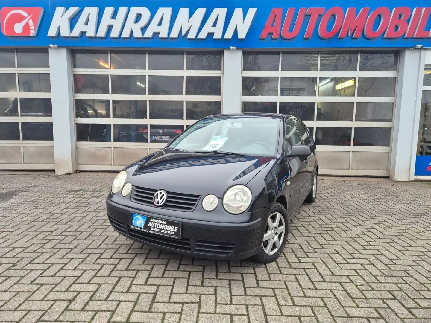 Volkswagen Polo IV Basis Чёрный - 1