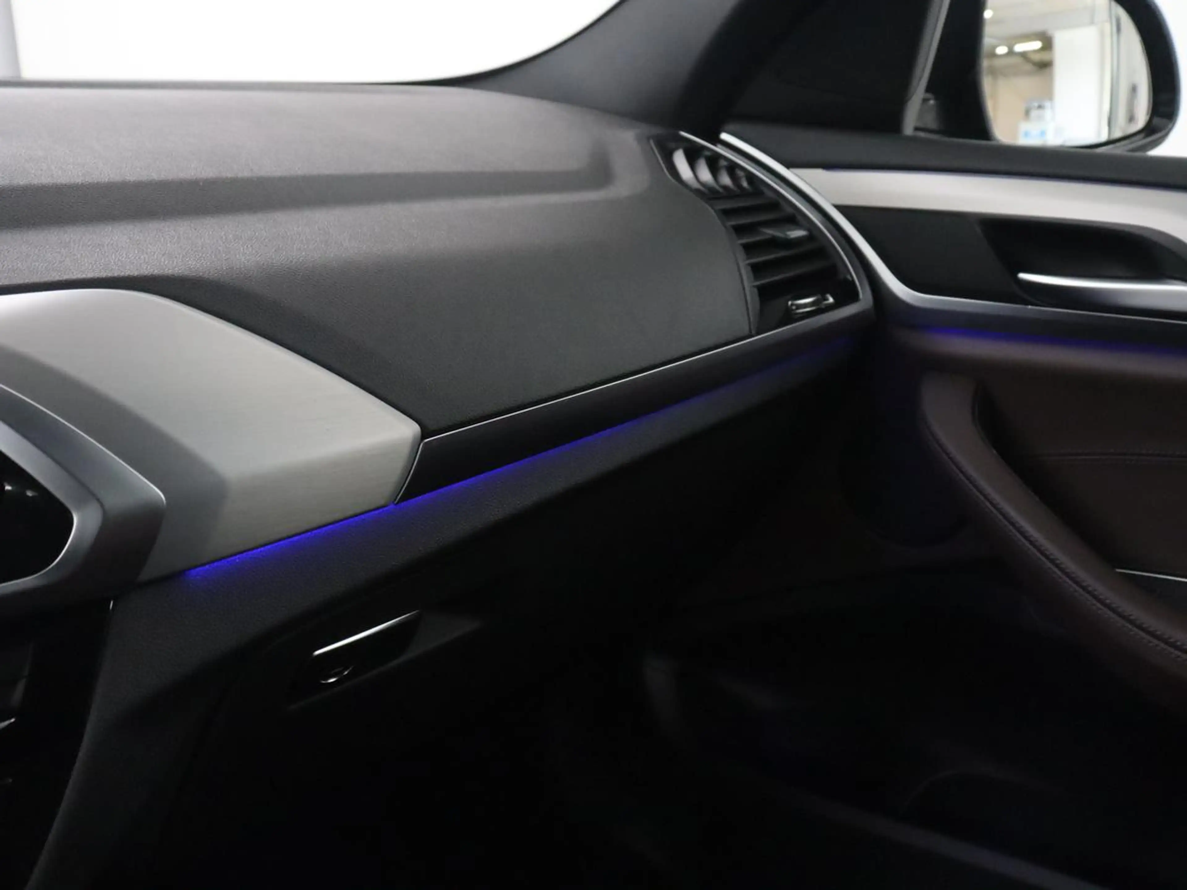 BMW X4 xDrive20i Business Edition | M-sport | Panoramadak — photo 27