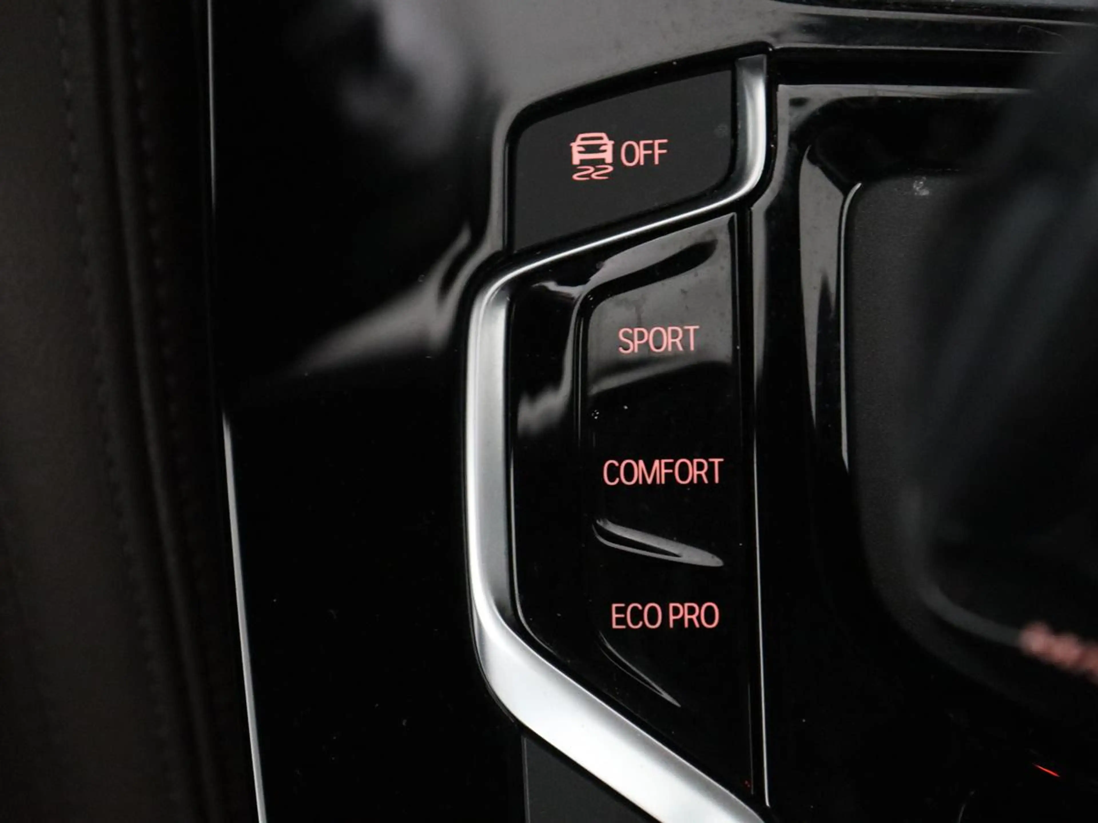 BMW X4 xDrive20i Business Edition | M-sport | Panoramadak — photo 29