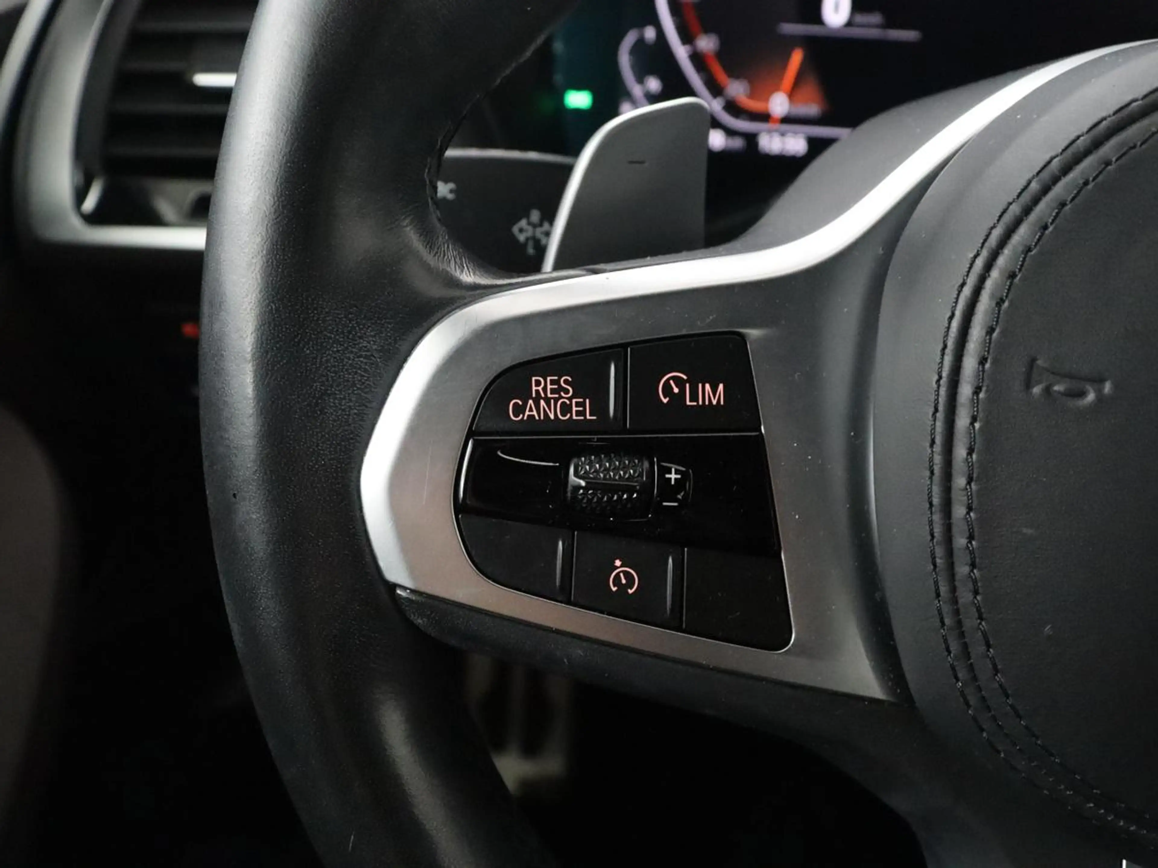BMW X4 xDrive20i Business Edition | M-sport | Panoramadak — photo 16