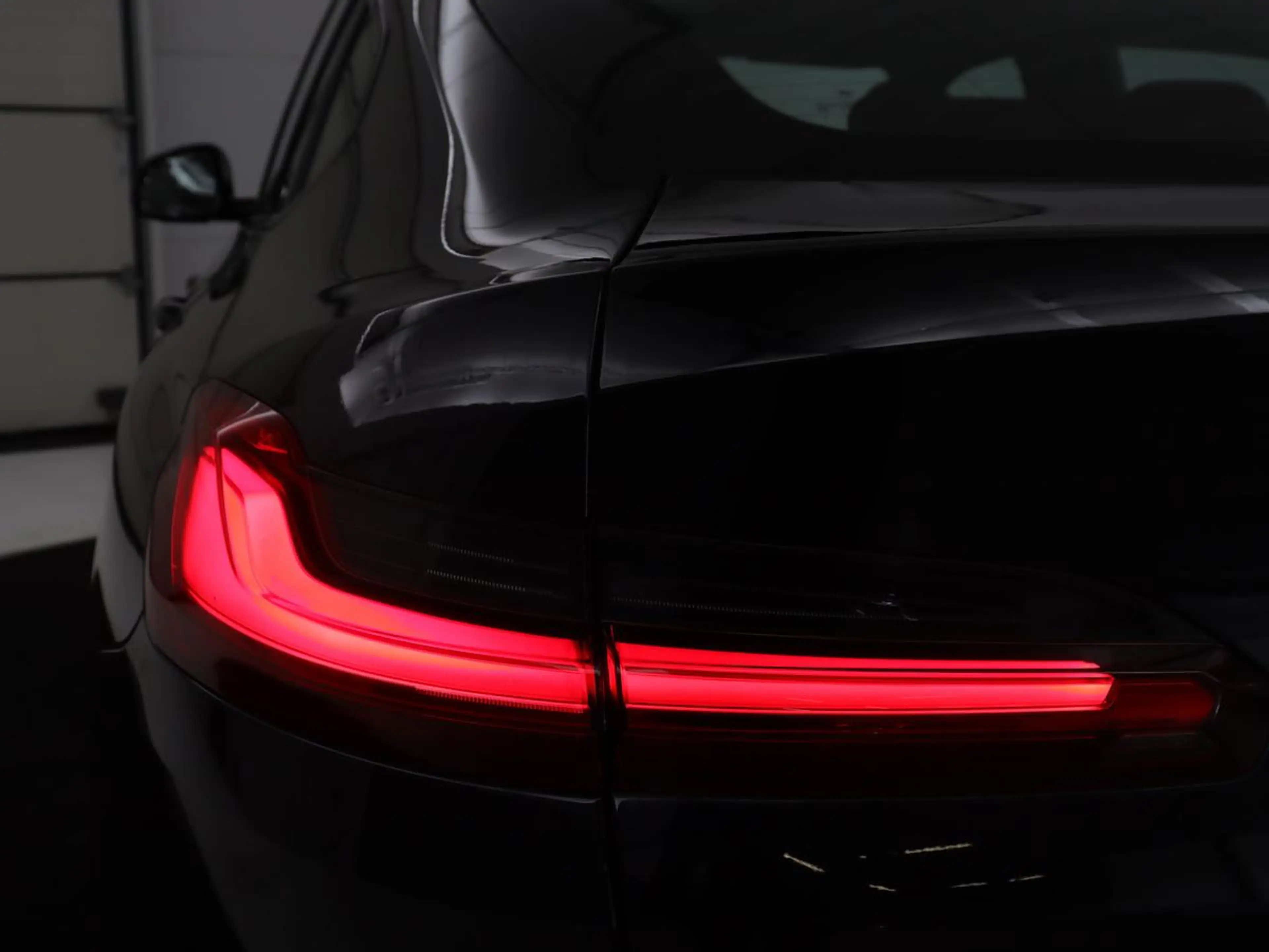 BMW X4 xDrive20i Business Edition | M-sport | Panoramadak — photo 36