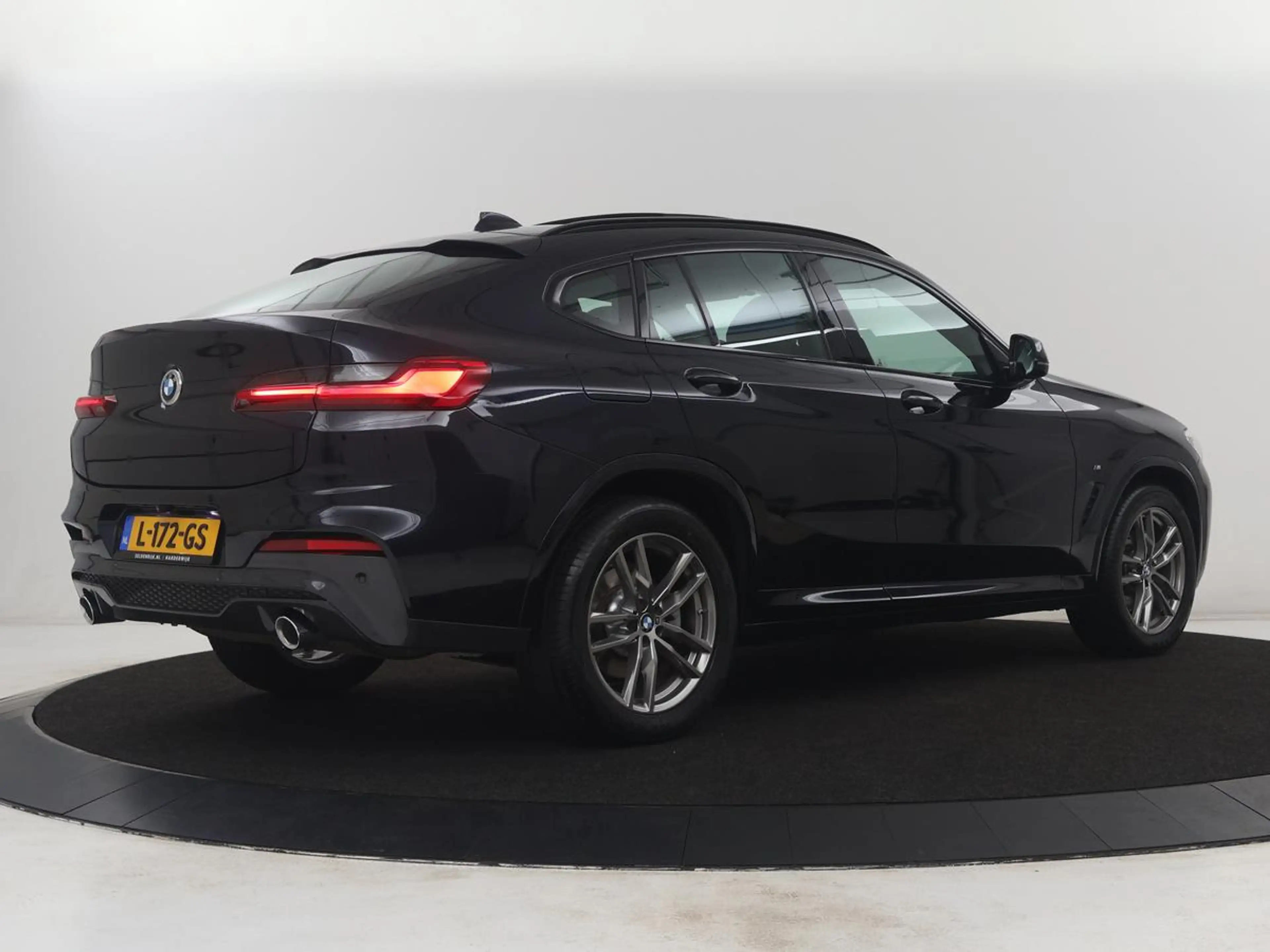 BMW X4 xDrive20i Business Edition | M-sport | Panoramadak — photo 41