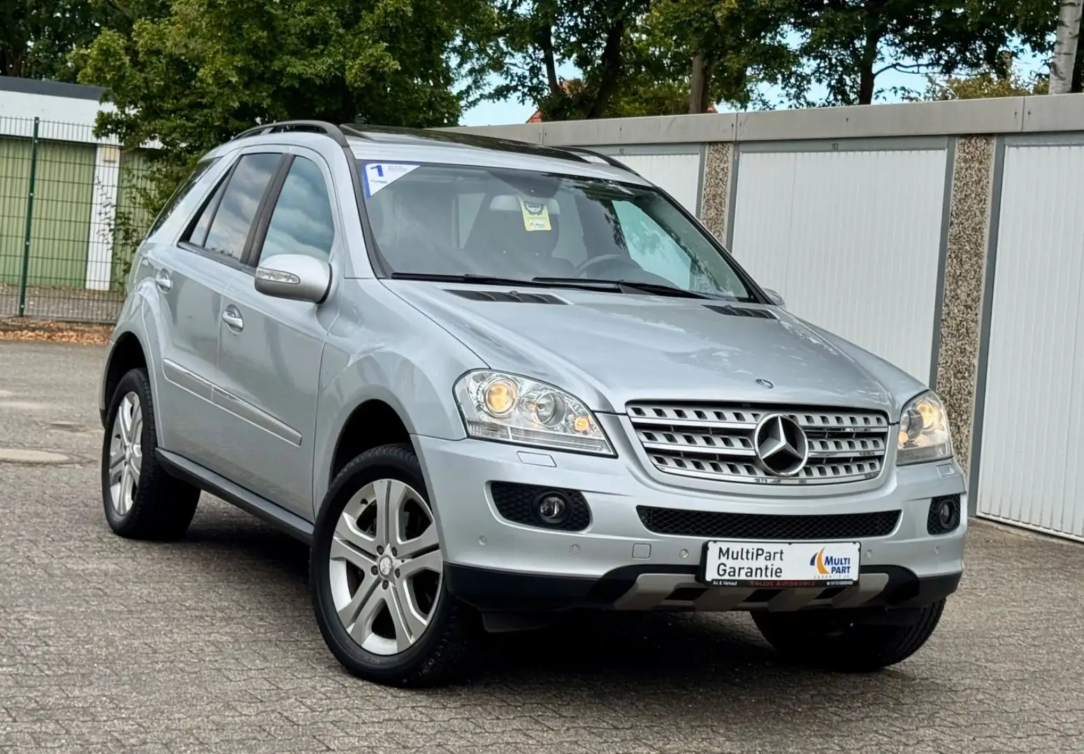 Mercedes-Benz ML 280 Sport-Paket.Navi .Schiebedach Silber - 1