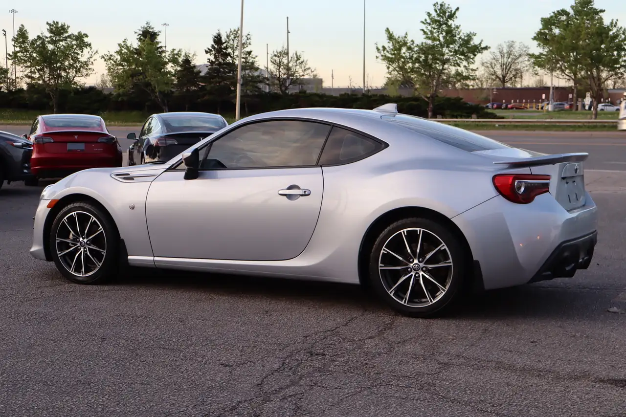 Toyota 86 снимка Toyota 86