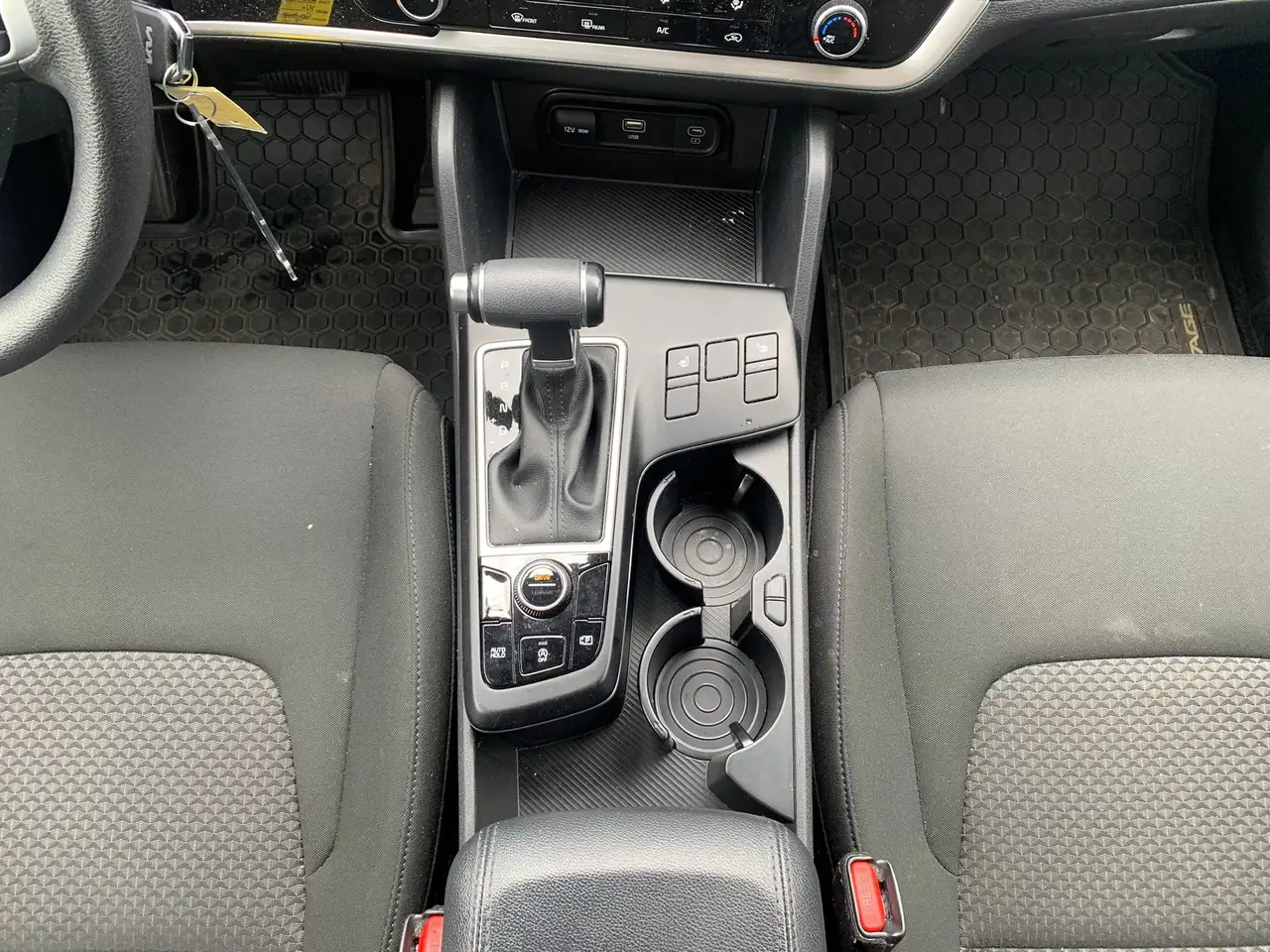 Kia Sportage снимка Kia Sportage