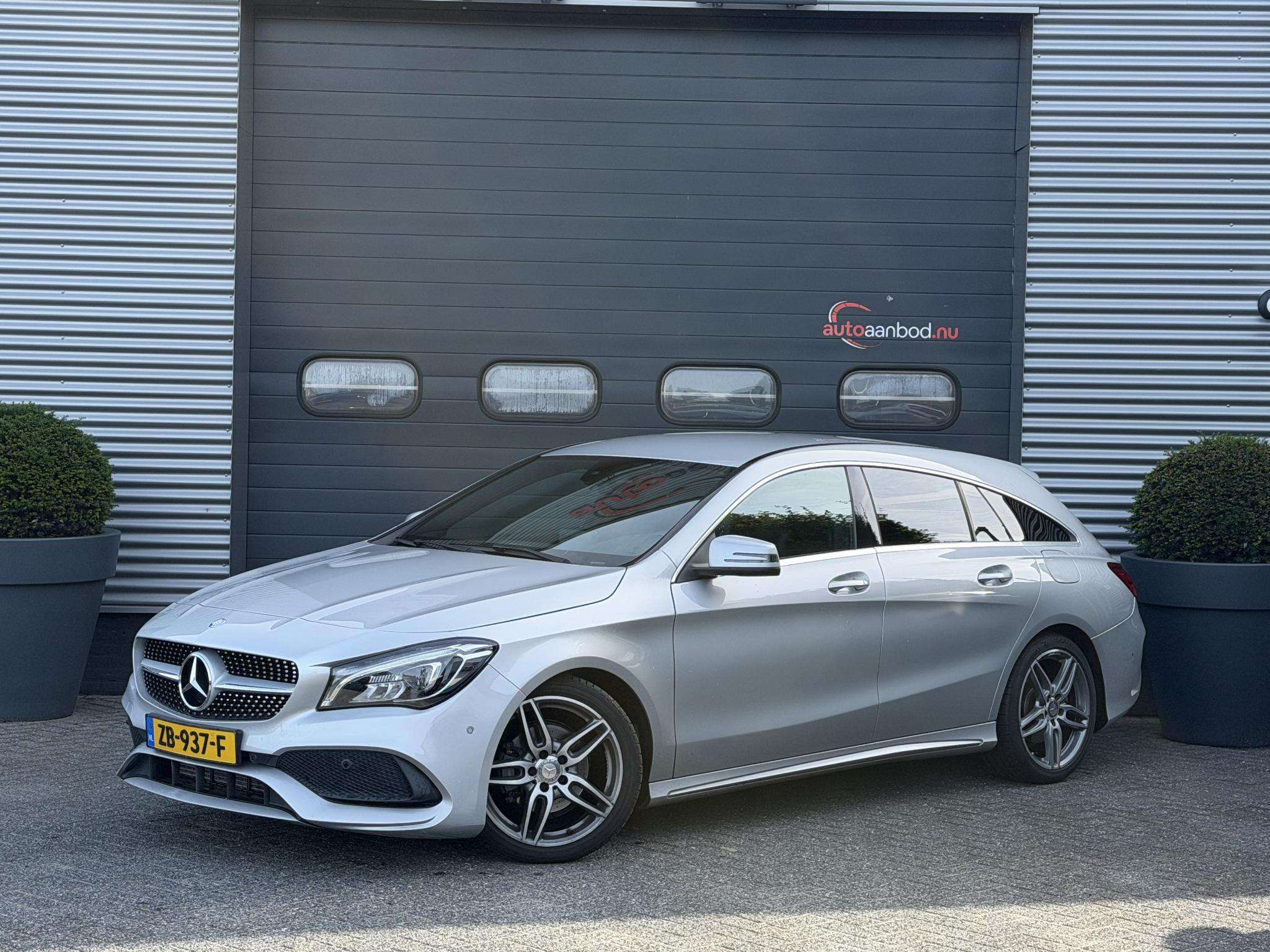Mercedes-Benz CLA 180
