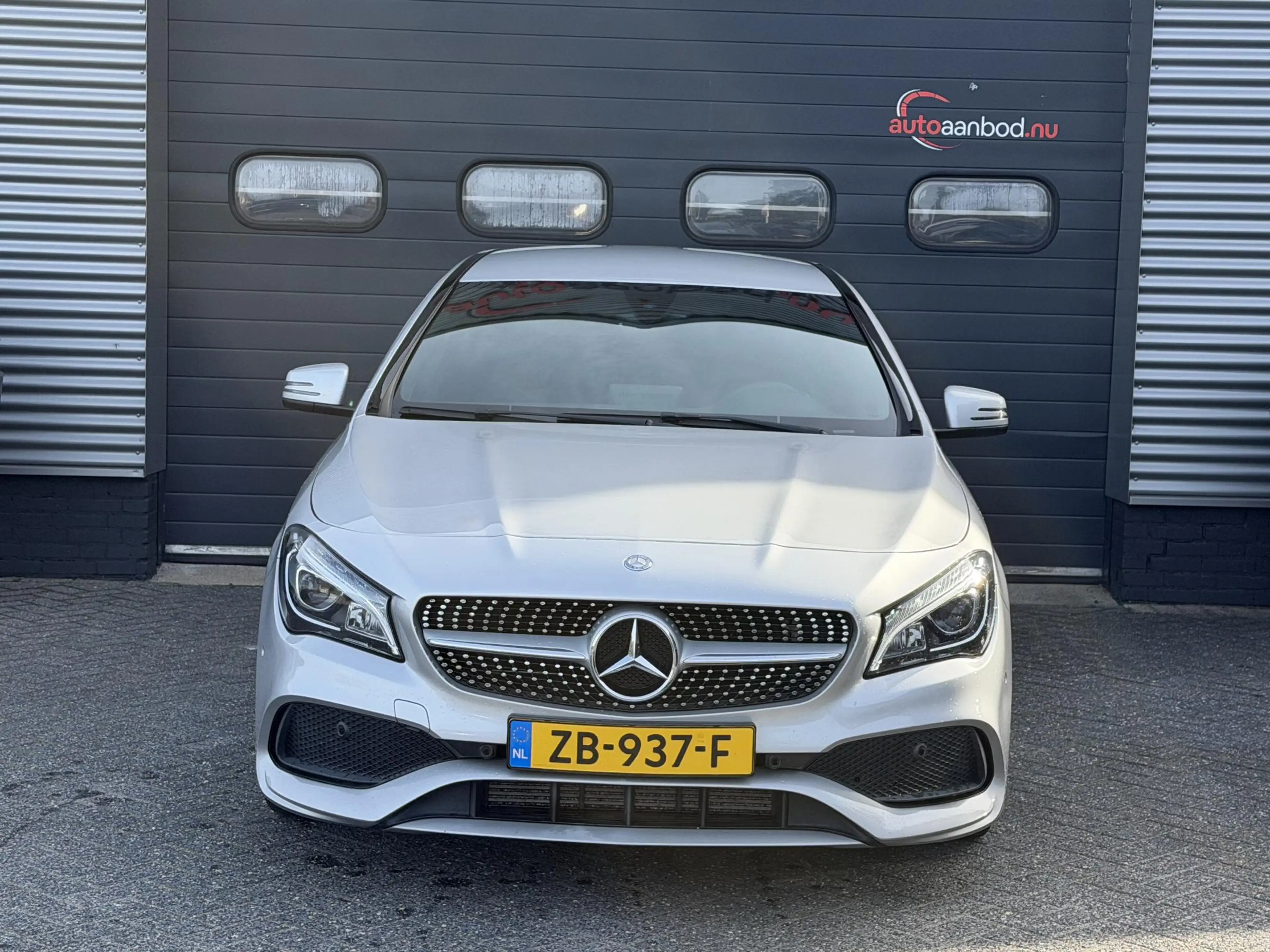 Mercedes-Benz CLA 180 Shooting Brake AMG | Navigatie | Parkeersensoren | — photo 5