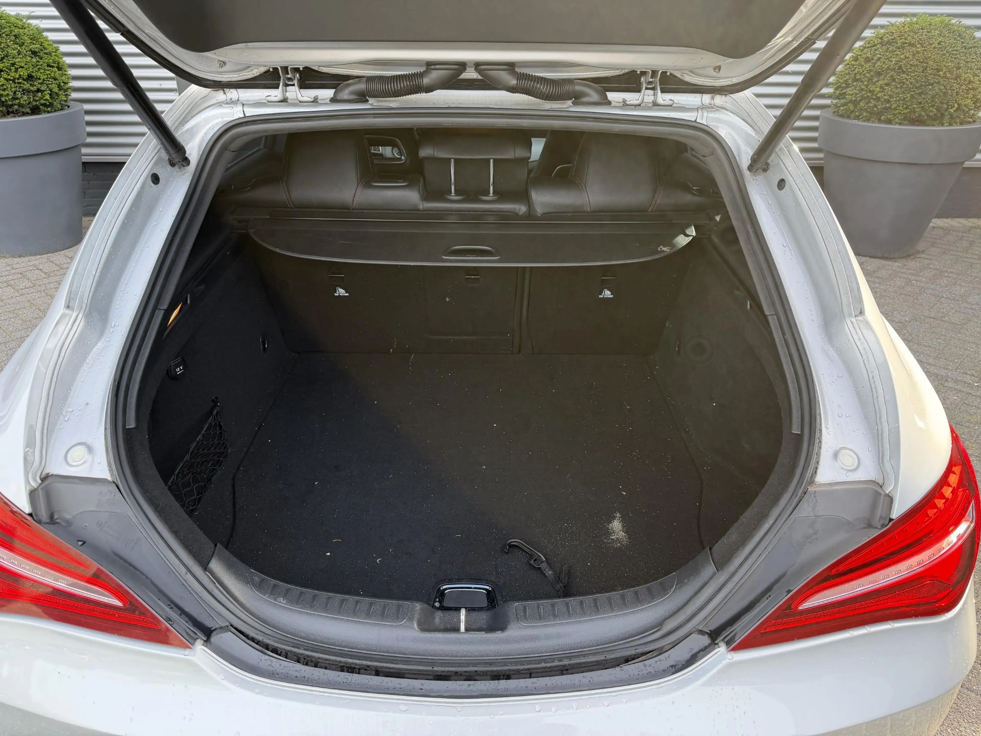 Mercedes-Benz CLA 180 Shooting Brake AMG | Navigatie | Parkeersensoren | — photo 23