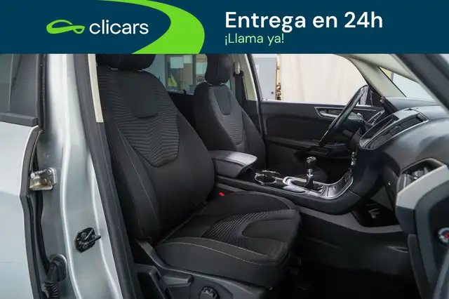 Ford S-Max view 16