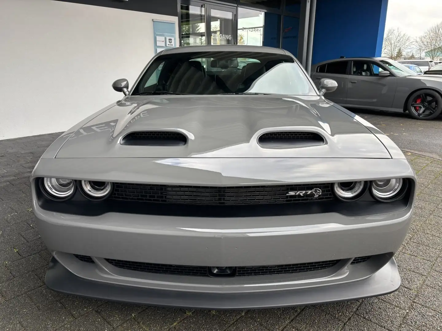 Dodge Challenger Hellcat Widebody 6,2 8Gg.AT Jailbreak Gris - 2