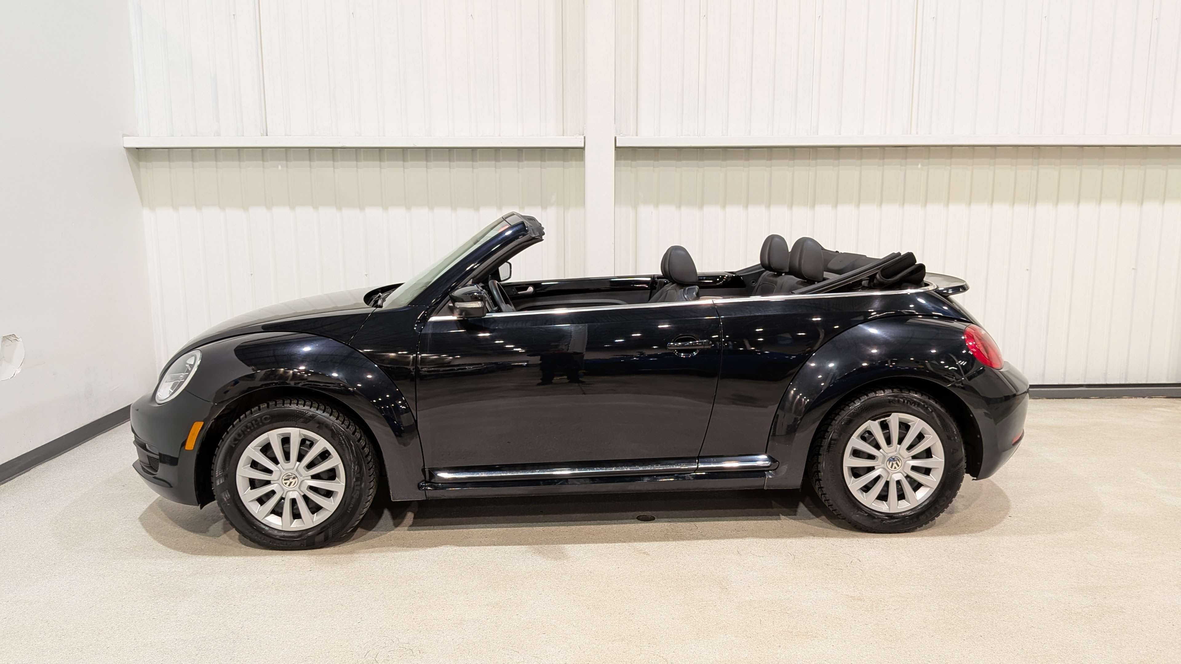 Volkswagen Beetle 2016
